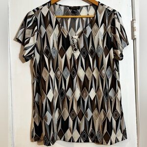 Geometric Patterned Women's Top